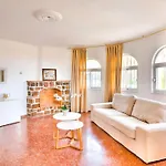 Tosal Gros St 10p By Carlosferien Willa Denia