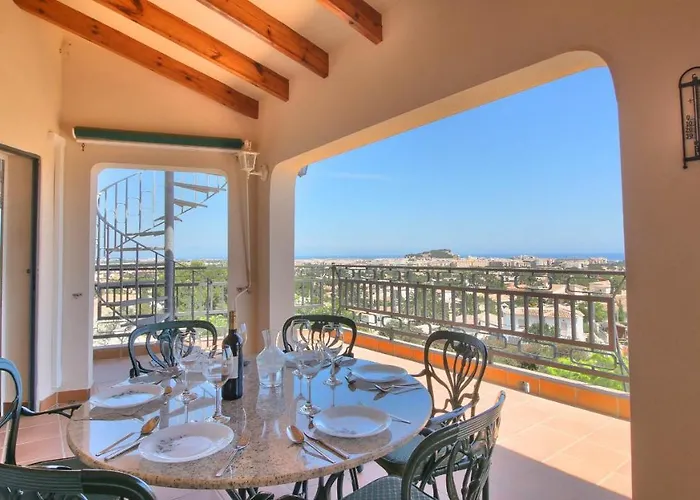 Tosal Gros St 10p By Carlosferien